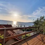 Vila Skenderi Sarandë
