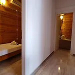 Vila Skenderi