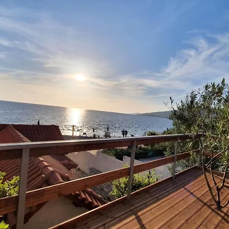빌라 Skenderi Sarandë