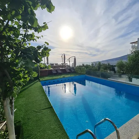 Skenderi Villa *
